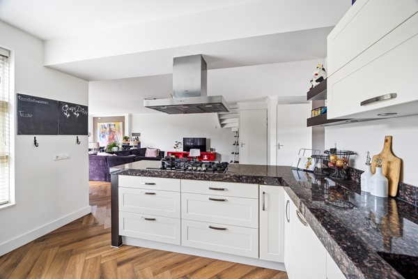 Medium property photo - Boekelermeerstraat 10, 2493 XH The Hague